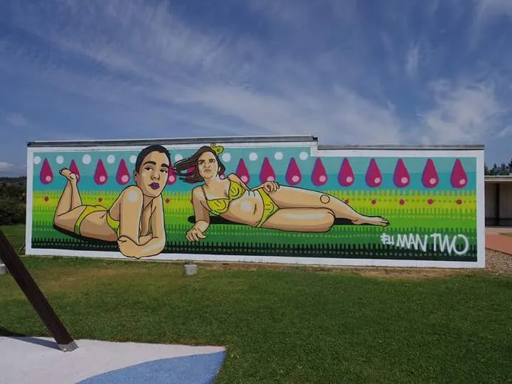 Fumantwo_aguilar-de-campoo-piscinas_mural